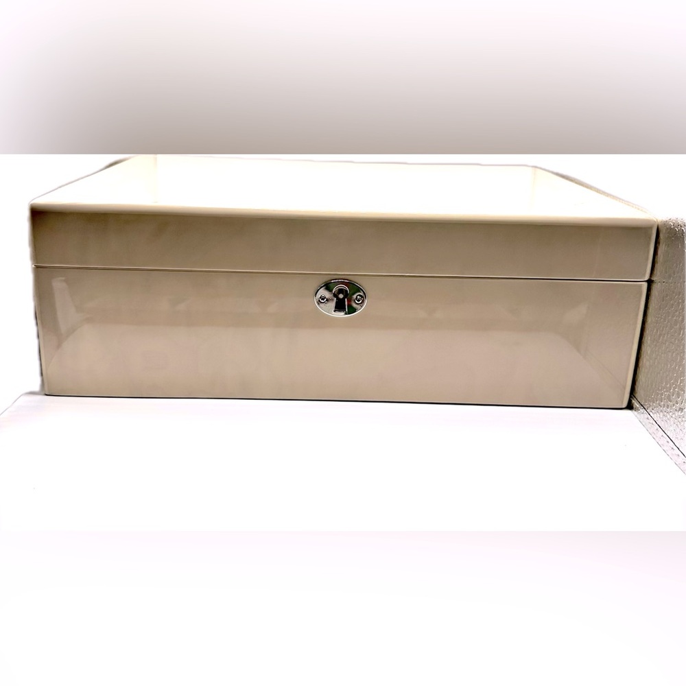 Beautiful Burl Ivory Wood Jewelry Box w/Lock & Key, 1970s Vintage, Good Cond. - Picture 7 of 12